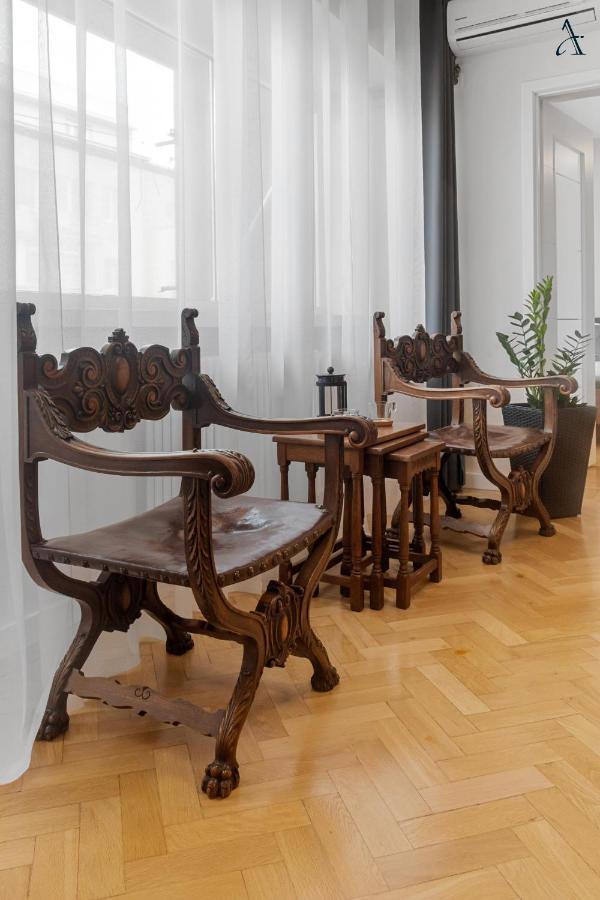 Rentforcomfort Coquette 1Bdr Calea Victoriei Bukurešť Exteriér fotografie